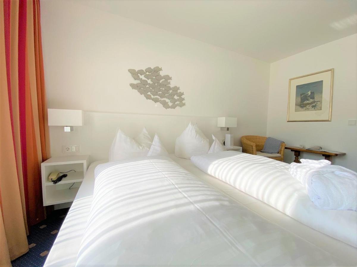 Hotel Wuenschmann เวสเทอร์แลนด์ ภายนอก รูปภาพ